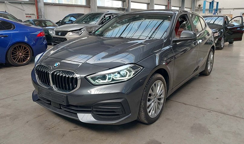 BMW 118i DKG-St…